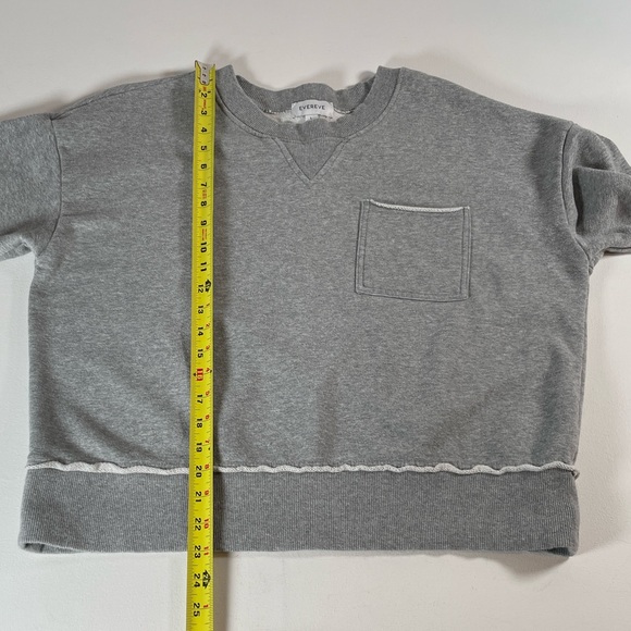Evereve Charlotte Washed Pocket Crew Gray Sweatshirt with Pocket - Women’s Large - Picture 7 of 10